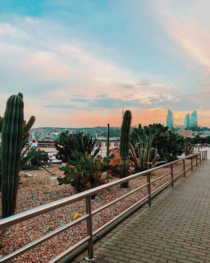 Boulvar Baku