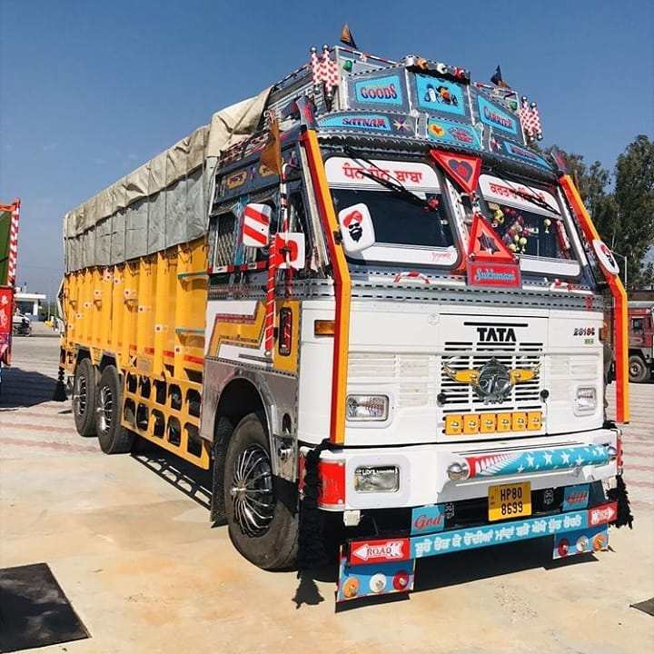 tata truck 2518