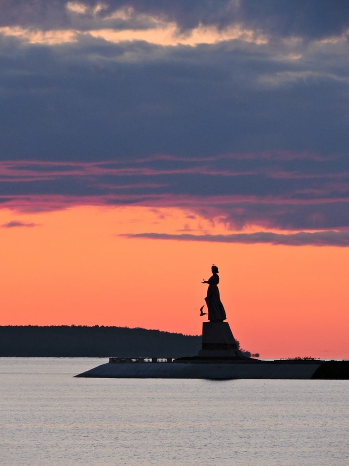 море
