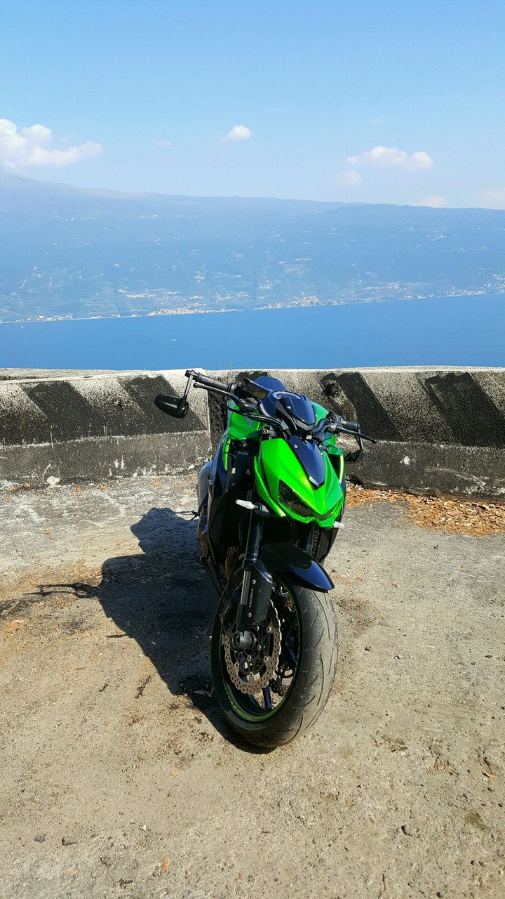 Z1000