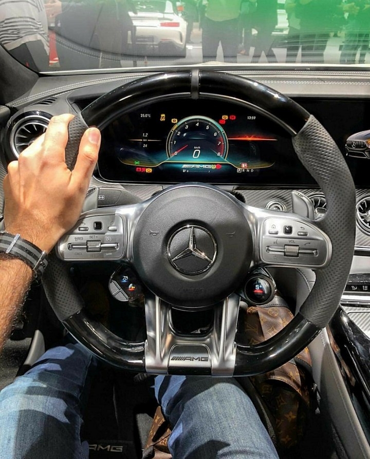 rich watch Mercedes-Benz cls