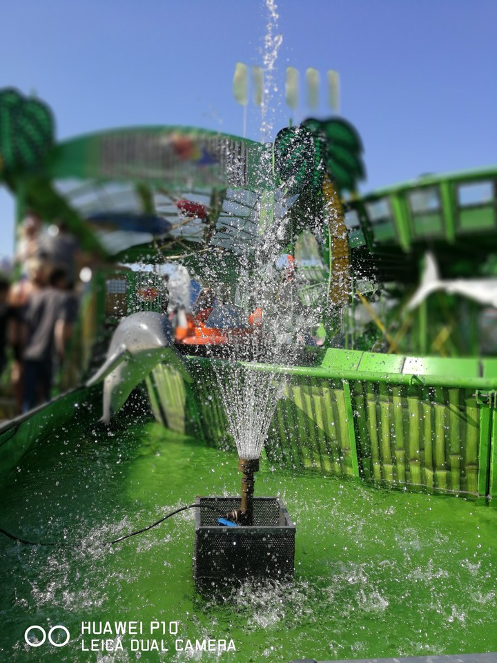 Waterinstallation on the fairground