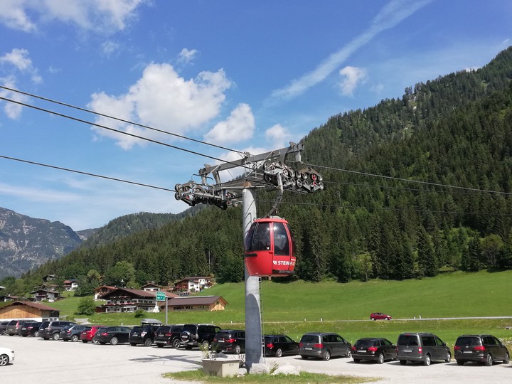 Seilbahn Steinplatte