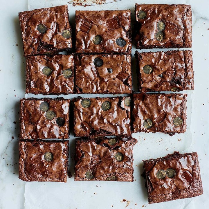 BROWNIEEEE
