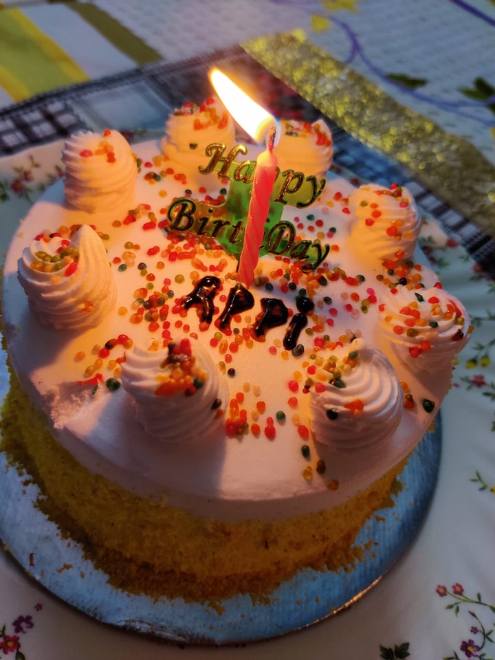 Pineapple cake