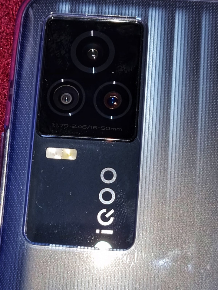 VIVO IQOO 7 12/256GB