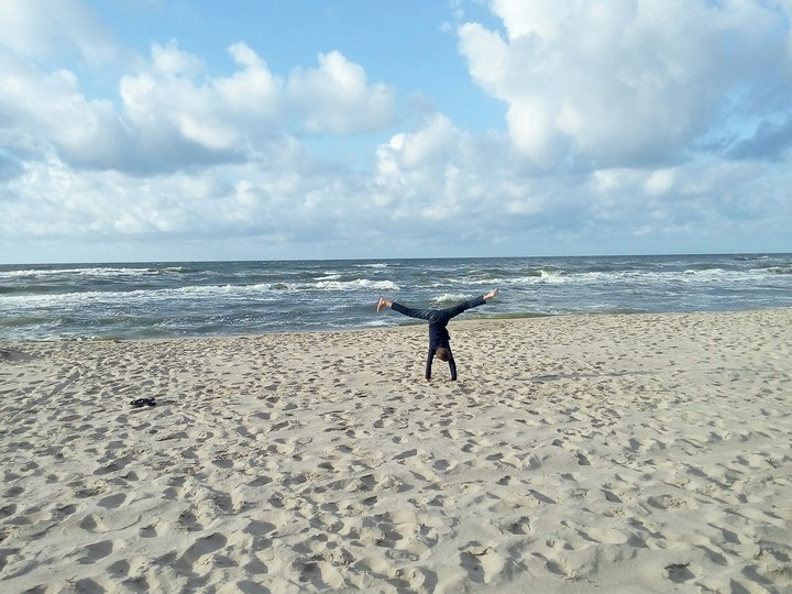 stanie na rękach
