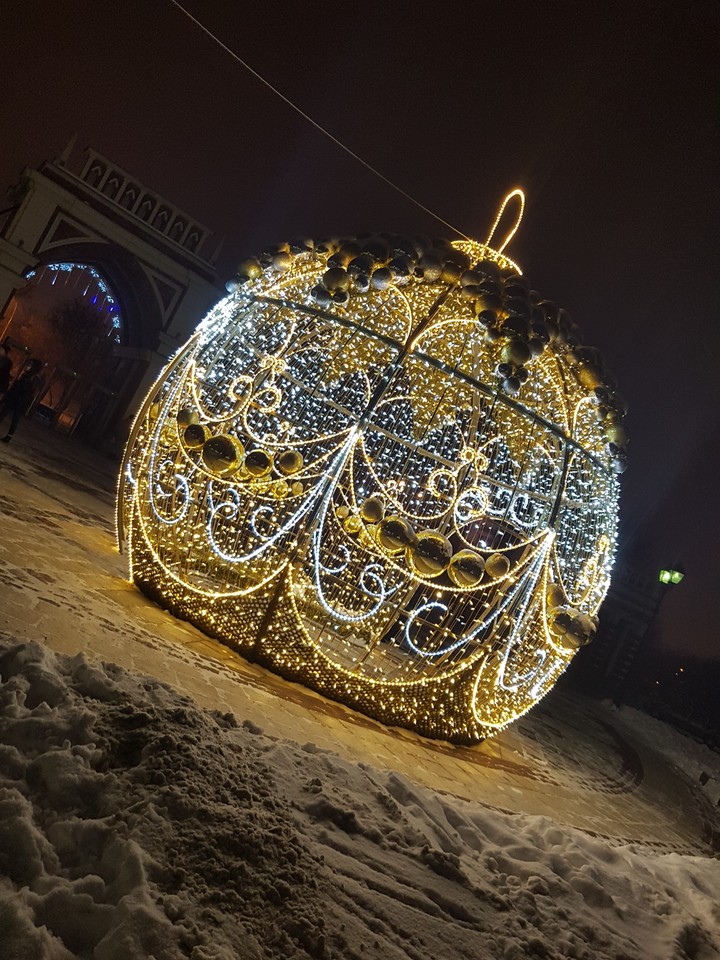 зима шар блеск
