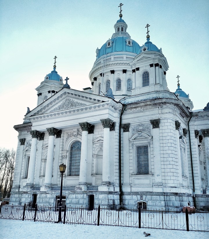 зимняя церковь