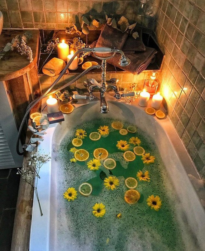 cr. elensoleil