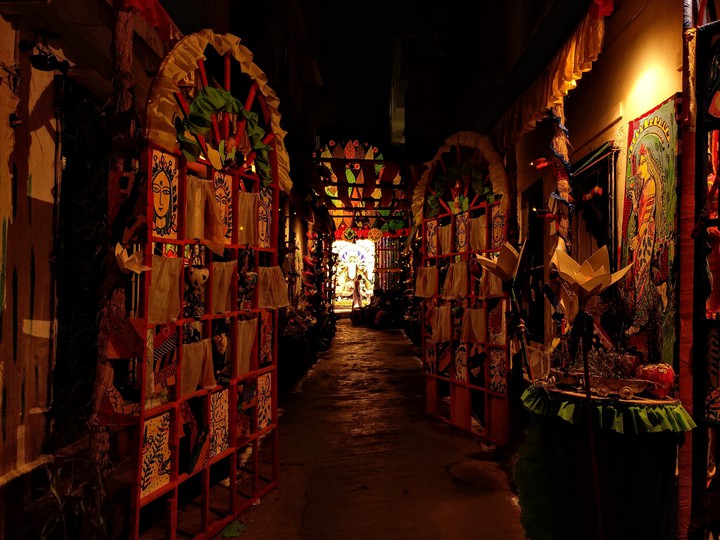 Path leading towards puja