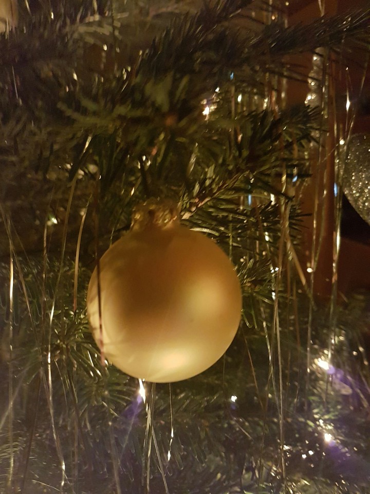 Christmas tree ball