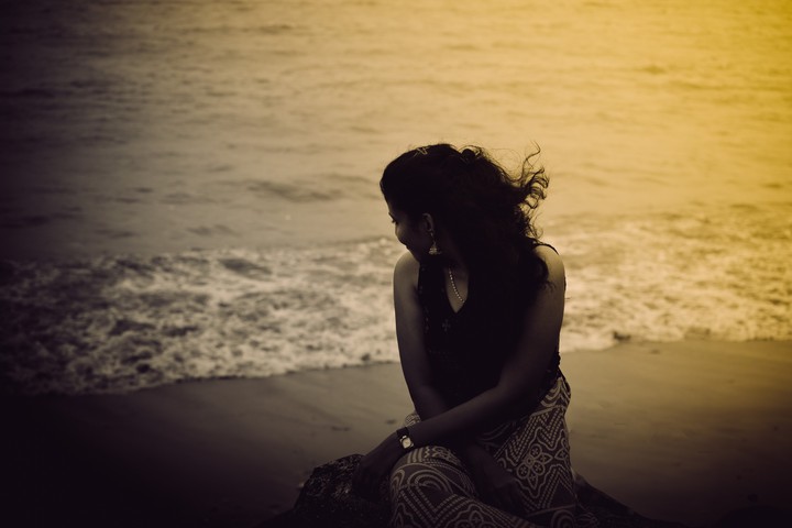 she bring colours in life.