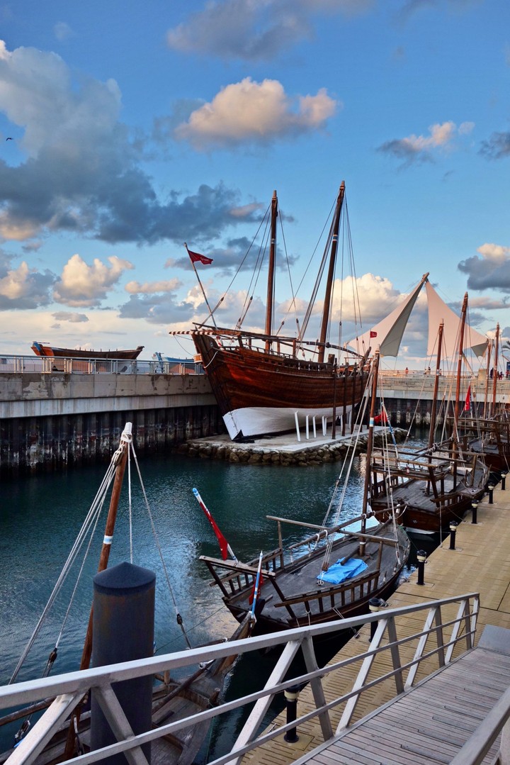 old wooden Kuwaiti ship