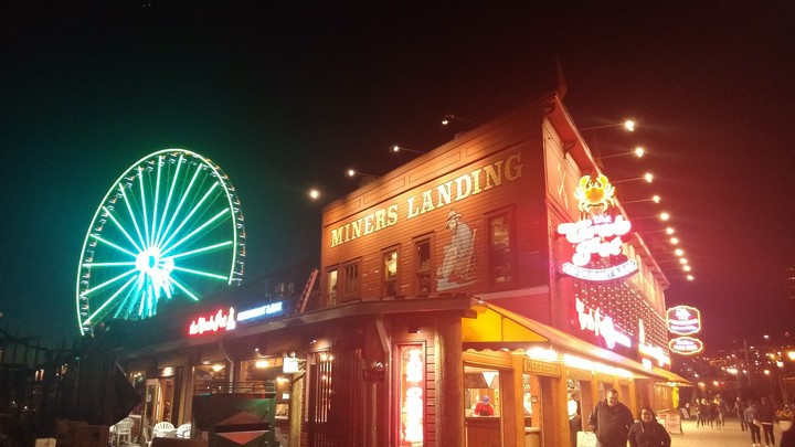 Pier night