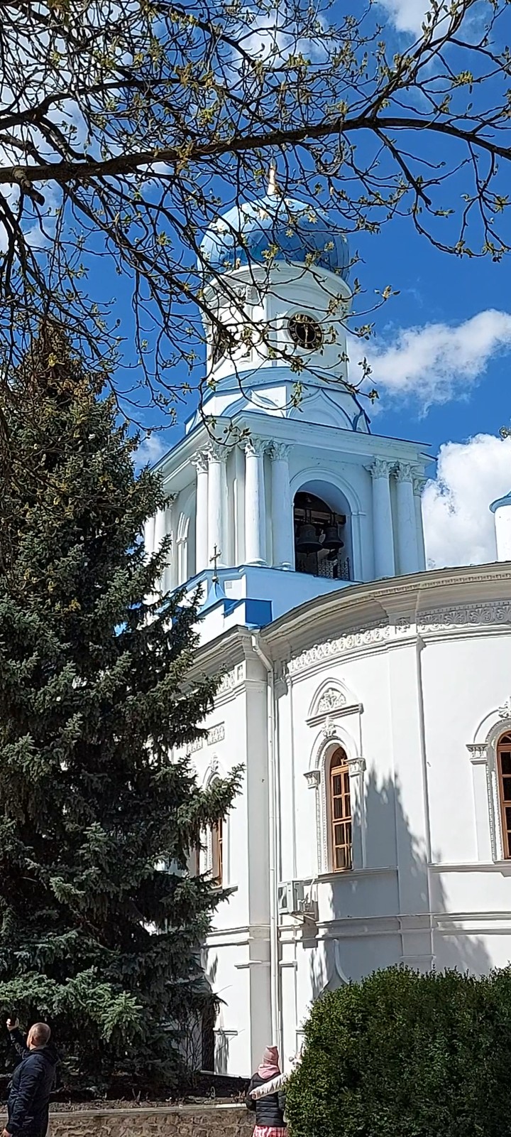 Храм