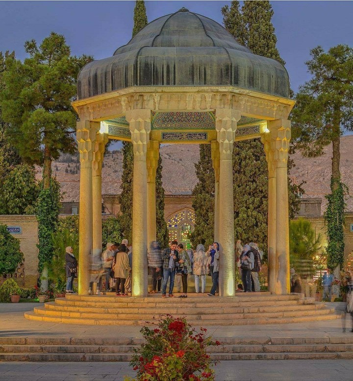 HAFZ'S TOMB  IRANIAN POET