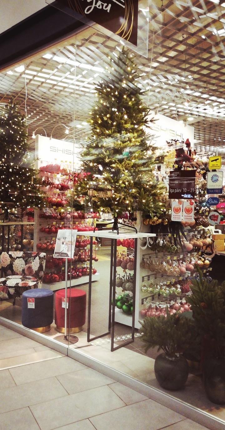 Christmas Trhees