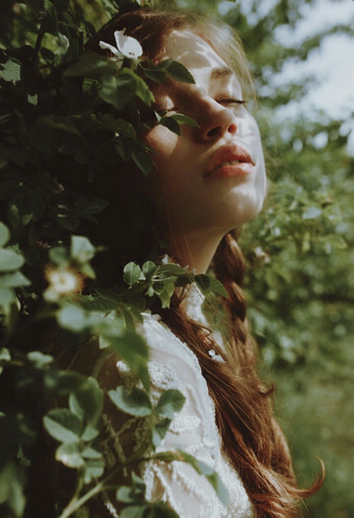 Dreamy Girl