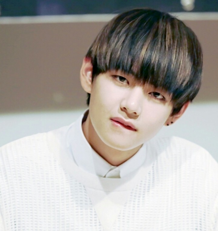 V ♡