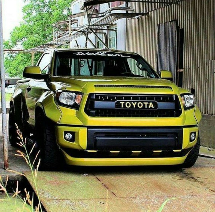 TOYOTA