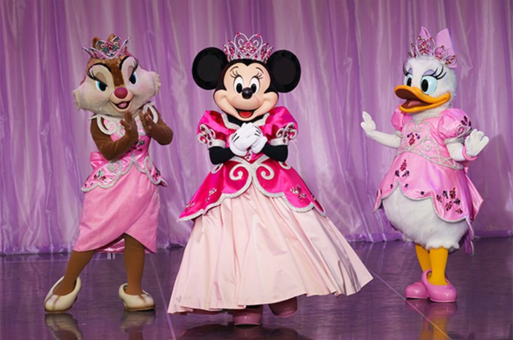 Minnie, queen of the show