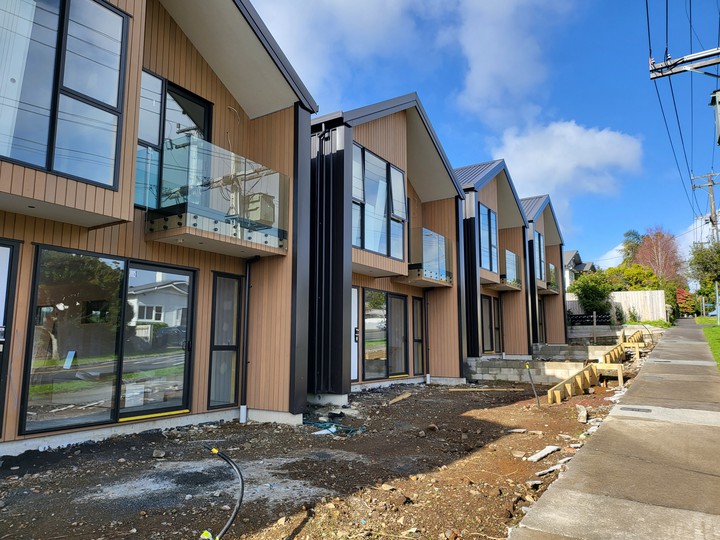Beautiful House Asquith Ave New Zealand 11/09/21 9:22am
