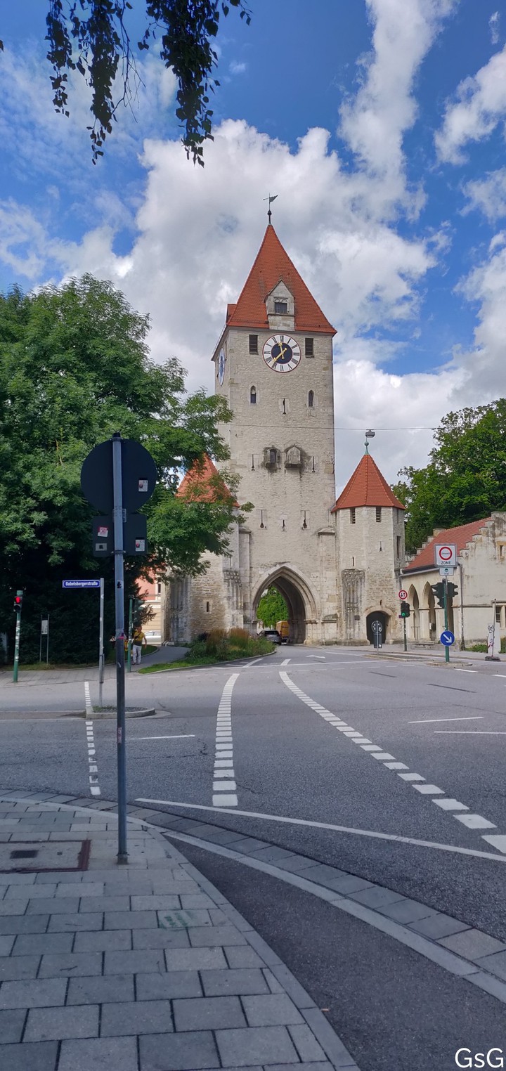 City gate