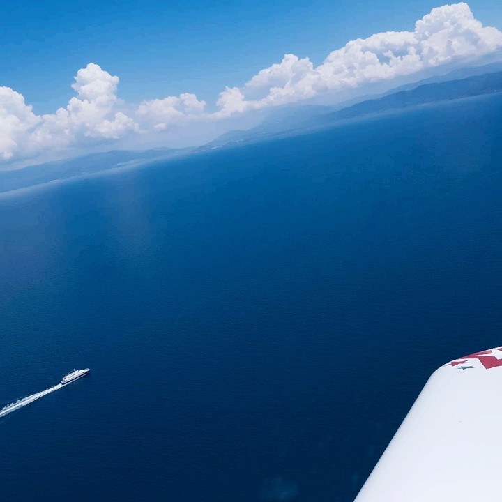 aircraft ship fly flying uçak deniz mavi