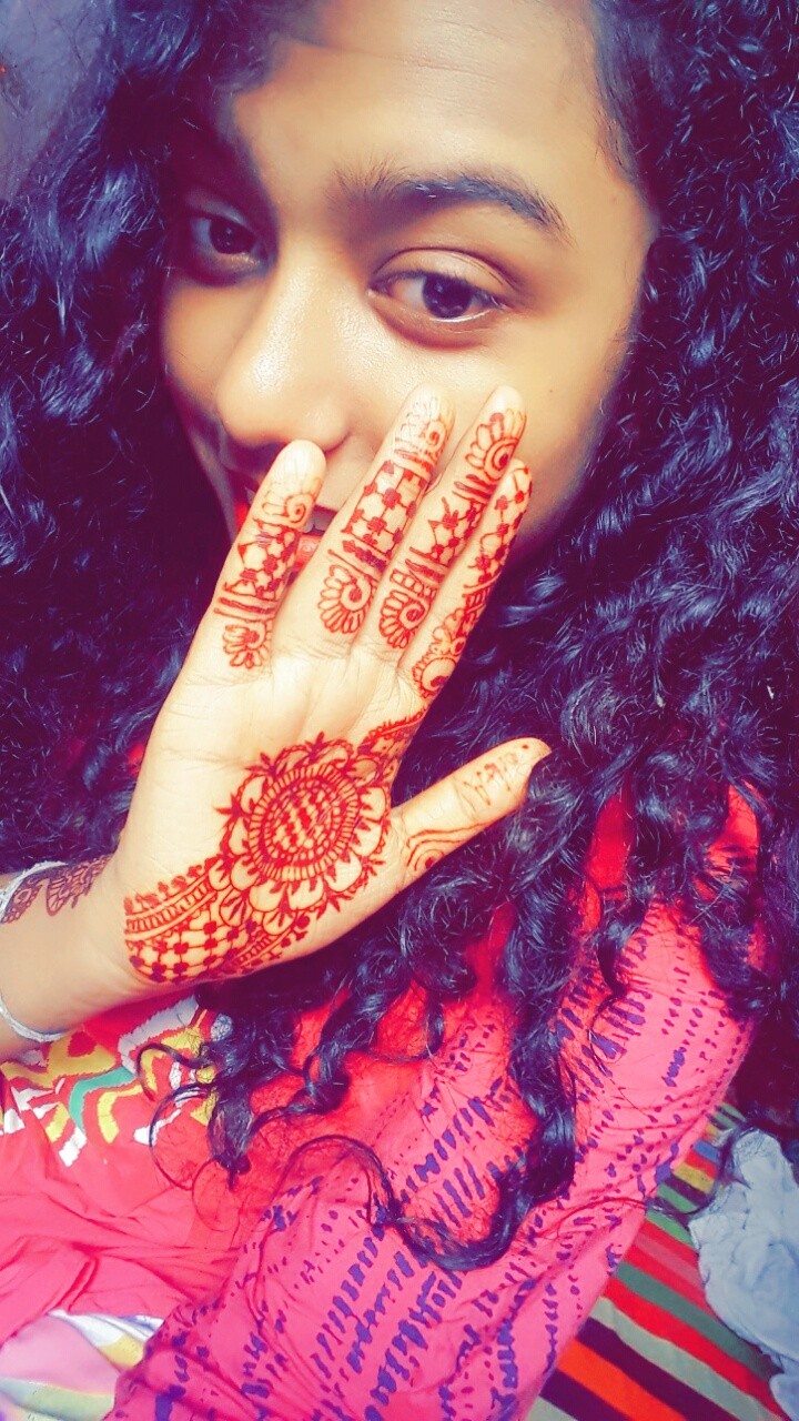 Hena❤