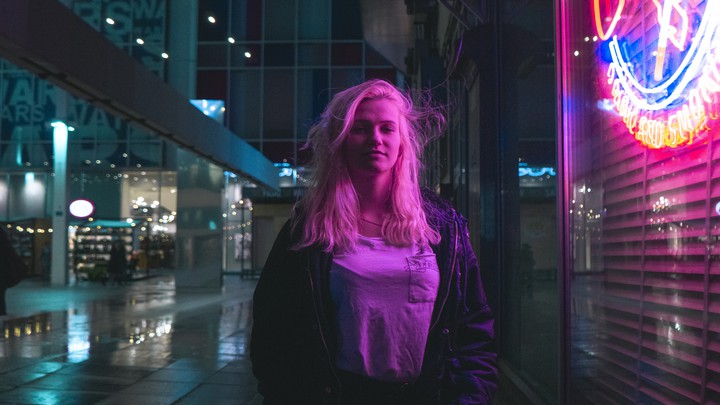 Neon