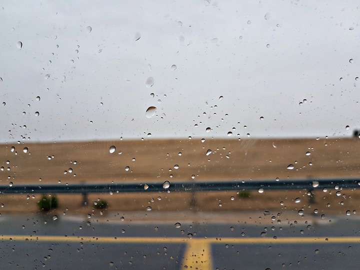 Rain77