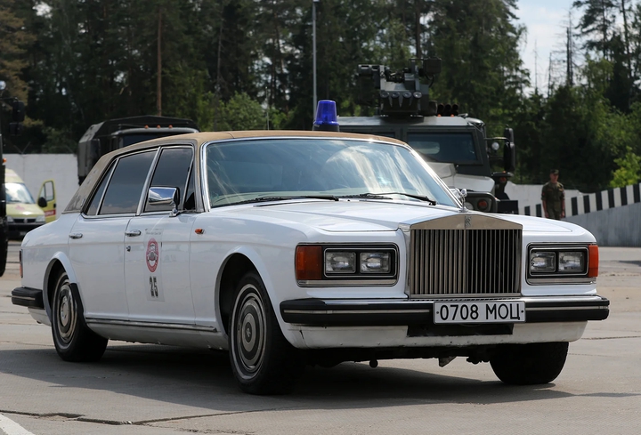 rolls royce