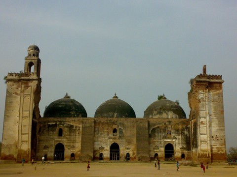 Khan masjid