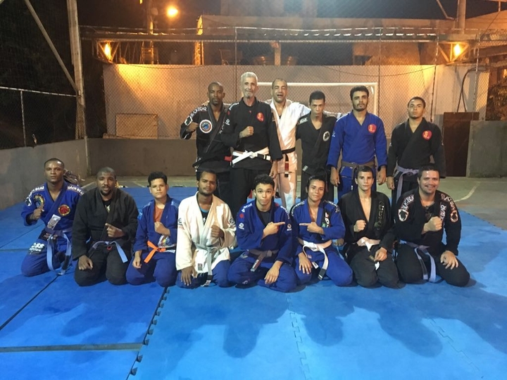 treino de jiu-jitsu