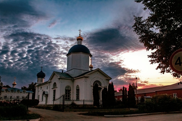 церковь