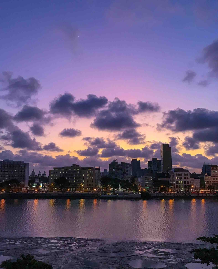 Sempre tem um por do sol esperando para ser visto.