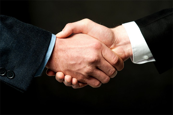 shake hands