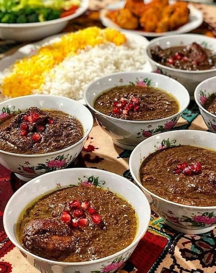 ✴ Iranian food ❤❤❤( Fesnjoon )✴