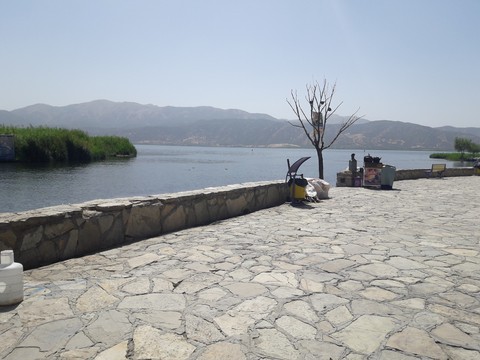 دریاچه زریبار مریوان