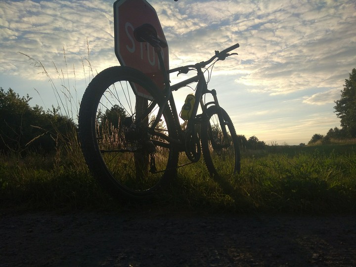 Stop bike