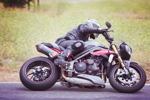 triumph speed triple r 2017