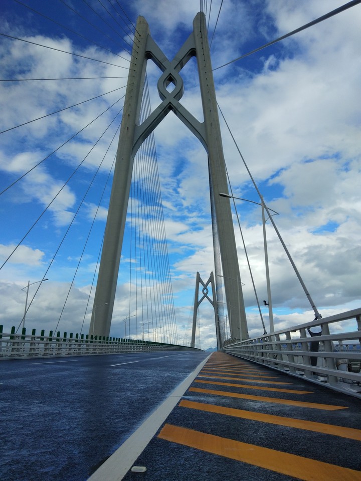 港珠澳大橋