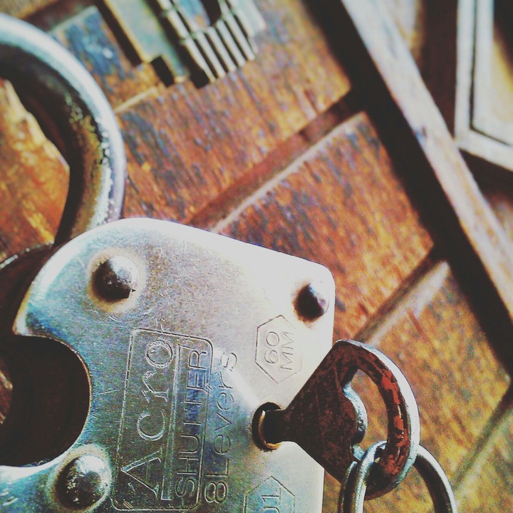 door lock