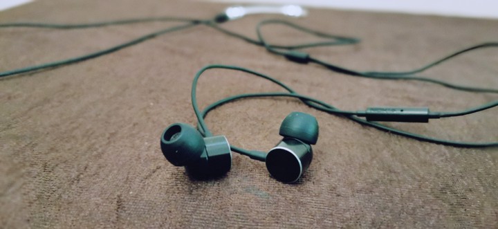 nokia 8.1 headphones
