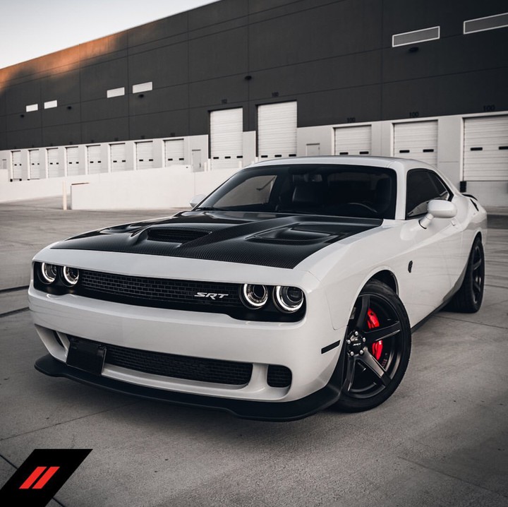 Dodge Challenger SRT