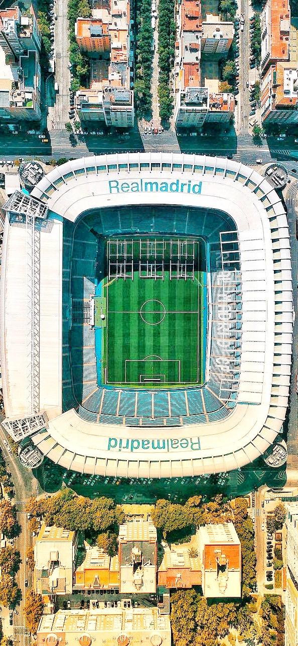 ?Santiago Bernabeu ?