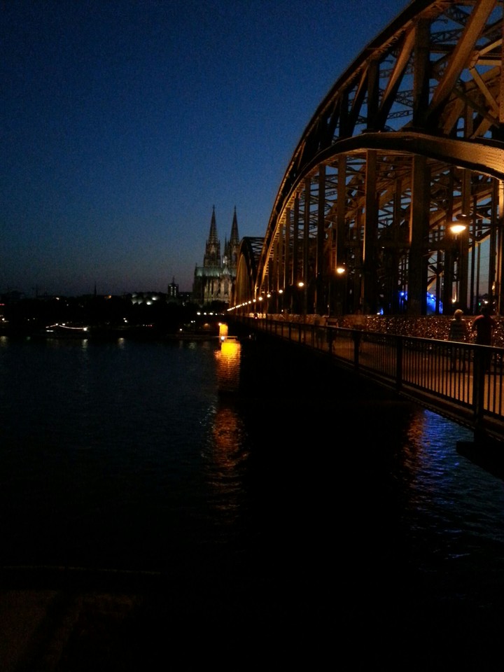 Cologne by night