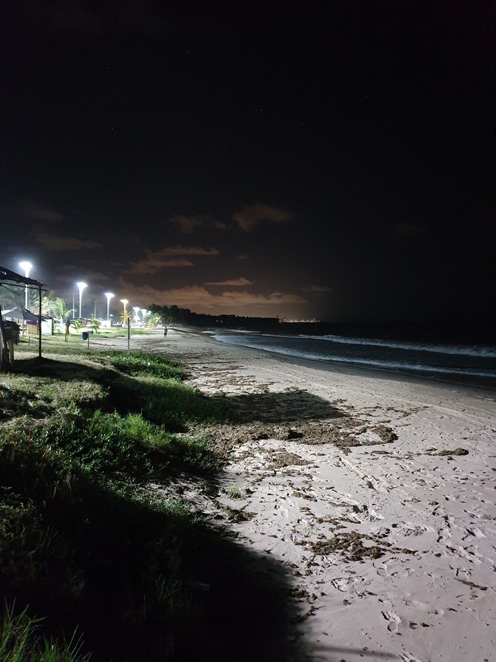 praia noite