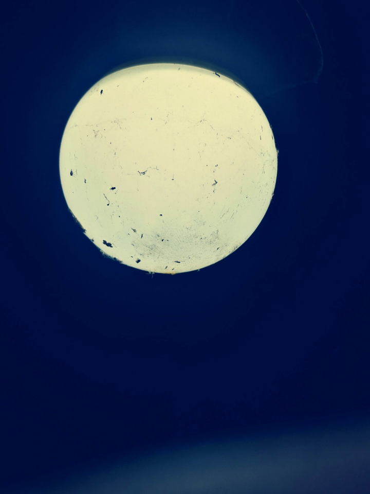 light like a moon